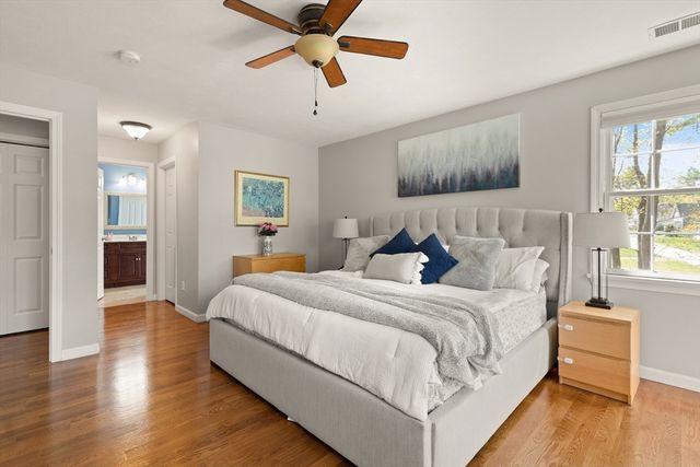 16 Pine St, Easton, MA 02375