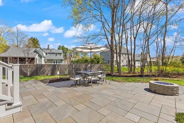 16 Pine St, Easton, MA 02375