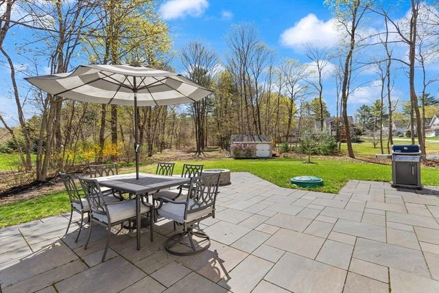 16 Pine St, Easton, MA 02375