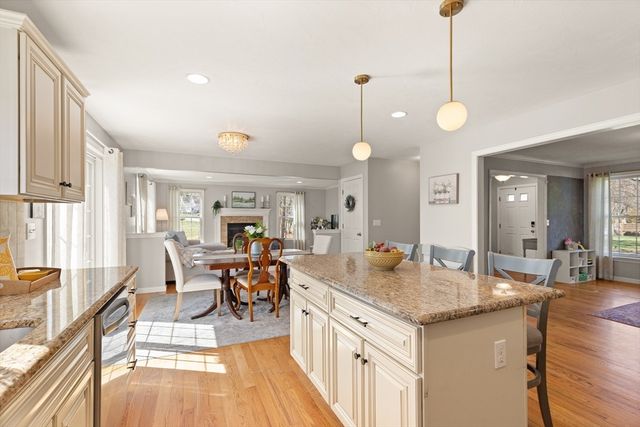 16 Pine St, Easton, MA 02375