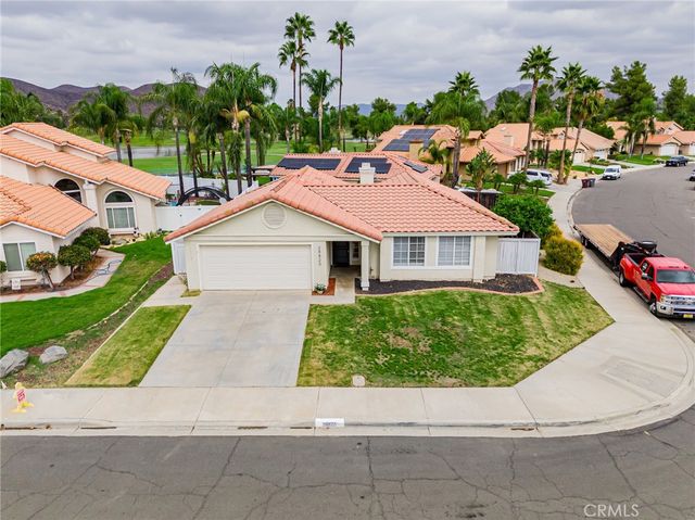 28820 Corte Suerte, Menifee, CA 92584