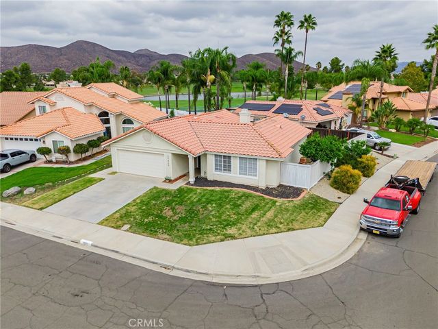 28820 Corte Suerte, Menifee, CA 92584