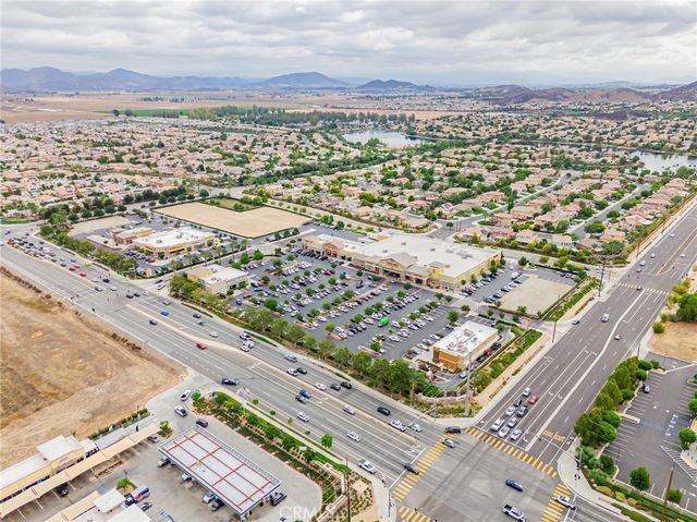 28820 Corte Suerte, Menifee, CA 92584