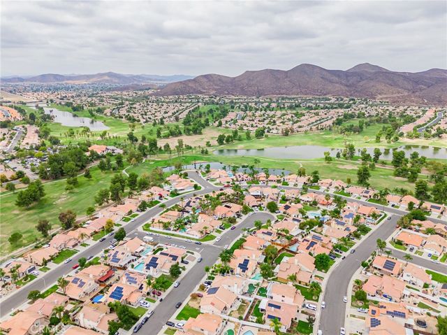 28820 Corte Suerte, Menifee, CA 92584