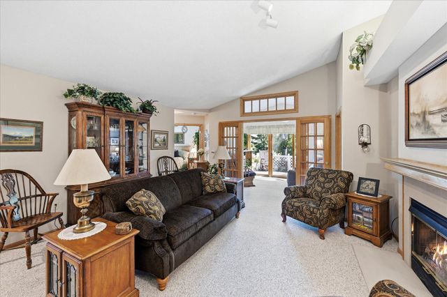 736 85th Lane NW, Coon Rapids, MN 55433