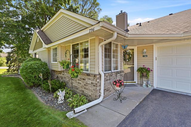 736 85th Lane NW, Coon Rapids, MN 55433