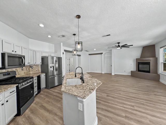 10215 Marin Drive NW, Albuquerque, NM 87114