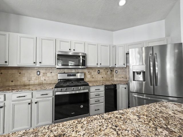10215 Marin Drive NW, Albuquerque, NM 87114