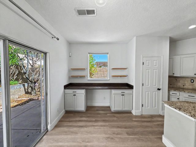 10215 Marin Drive NW, Albuquerque, NM 87114