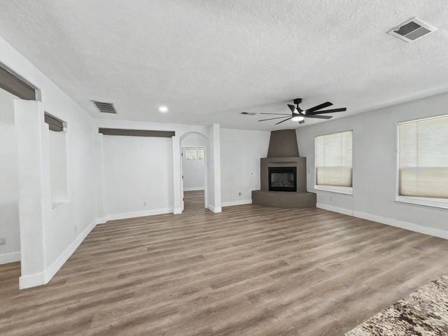 10215 Marin Drive NW, Albuquerque, NM 87114