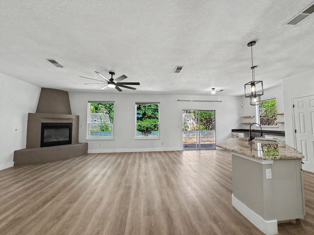 10215 Marin Drive NW, Albuquerque, NM 87114