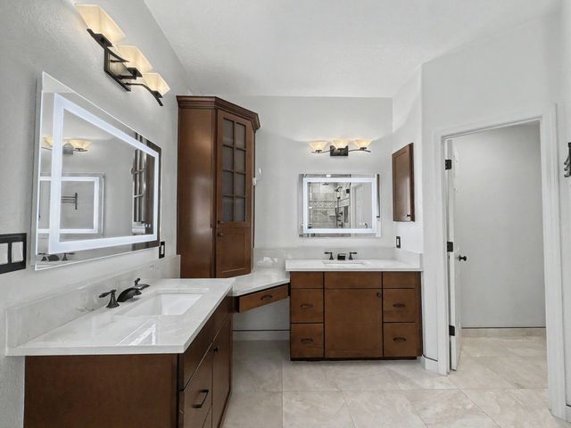 10215 Marin Drive NW, Albuquerque, NM 87114