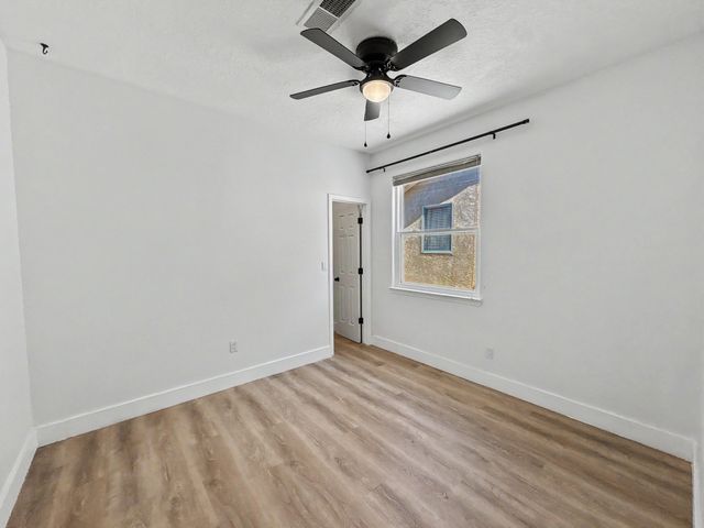 10215 Marin Drive NW, Albuquerque, NM 87114