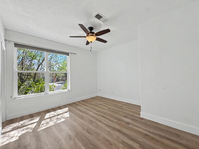 10215 Marin Drive NW, Albuquerque, NM 87114