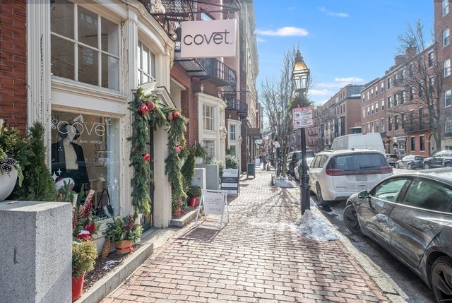 6 Goodwin Place B, Boston, MA 02114