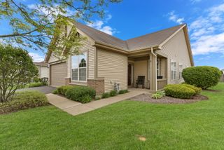 13211 W Sheffield Lane, Beach Park, IL 60083