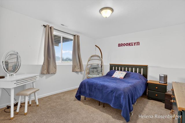 1700 Harper Grove Lane, Vicksburg, MI 49097