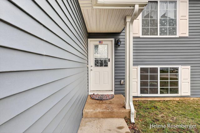 1700 Harper Grove Lane, Vicksburg, MI 49097