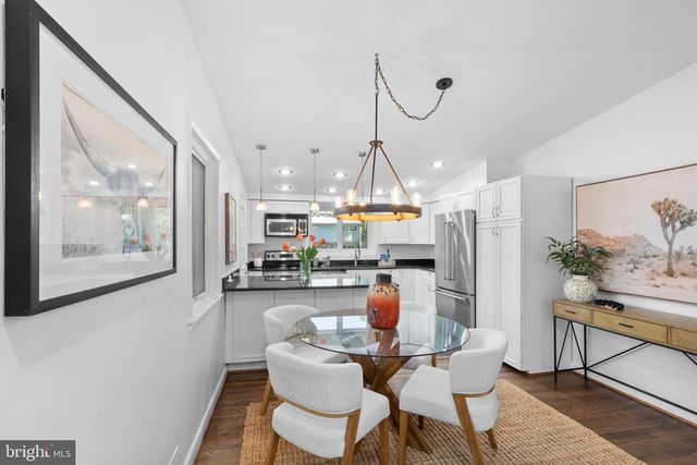 2954 VIEWPOINT RD, Alexandria, VA 22314