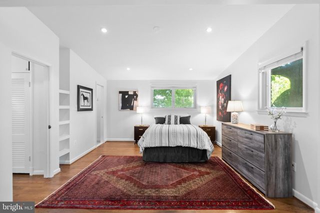 2954 VIEWPOINT RD, Alexandria, VA 22314