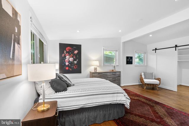 2954 VIEWPOINT RD, Alexandria, VA 22314
