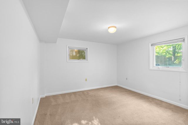 2954 VIEWPOINT RD, Alexandria, VA 22314