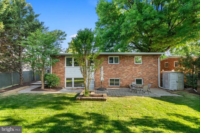 2954 VIEWPOINT RD, Alexandria, VA 22314