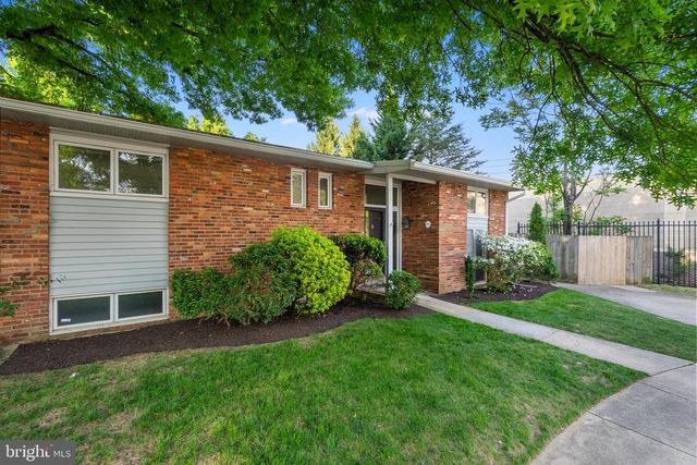 2954 VIEWPOINT RD, Alexandria, VA 22314