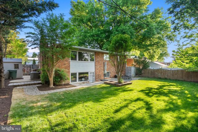 2954 VIEWPOINT RD, Alexandria, VA 22314