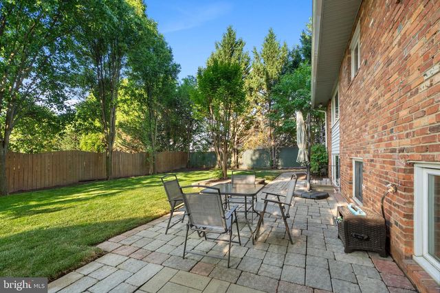 2954 VIEWPOINT RD, Alexandria, VA 22314