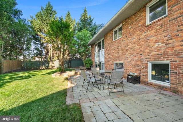2954 VIEWPOINT RD, Alexandria, VA 22314