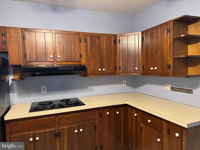 52 HILLSIDE AVE, Souderton, PA 18964