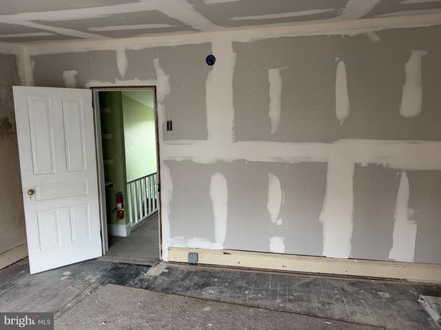 52 HILLSIDE AVE, Souderton, PA 18964