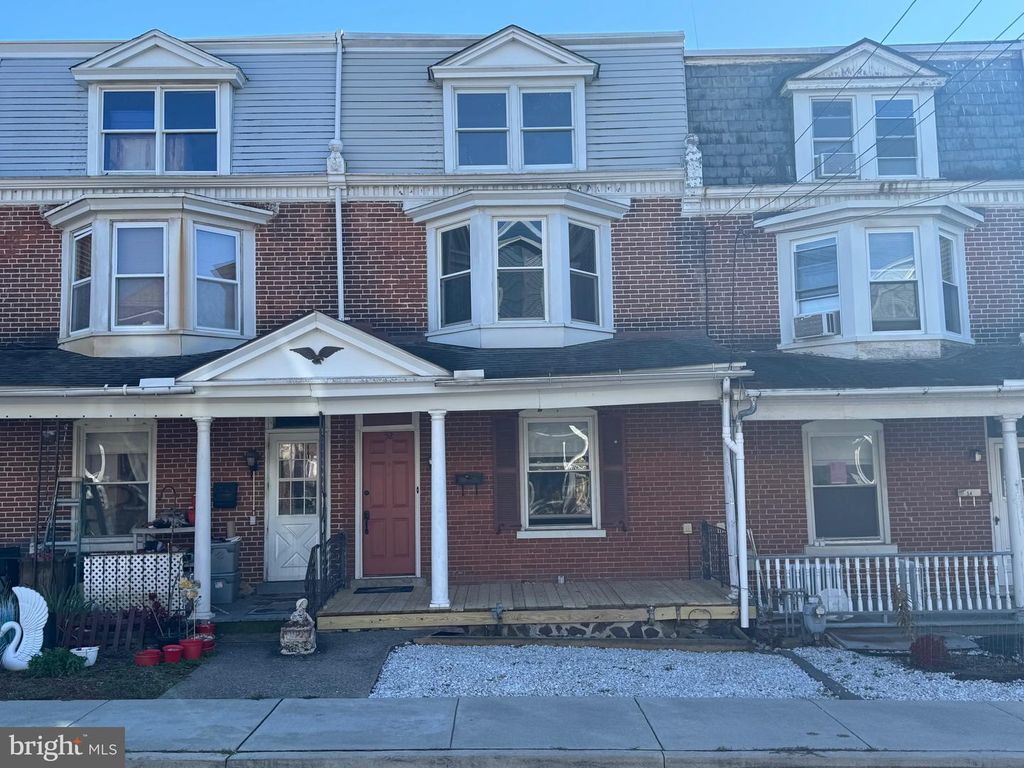 52 HILLSIDE AVE, Souderton, PA 18964