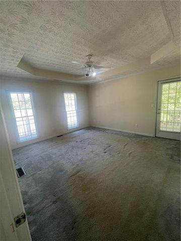 15 Glenmark Drive, Dallas, GA 30157