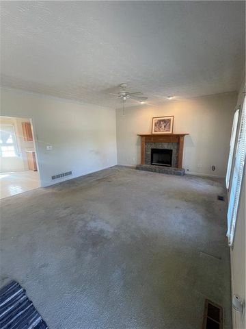 15 Glenmark Drive, Dallas, GA 30157