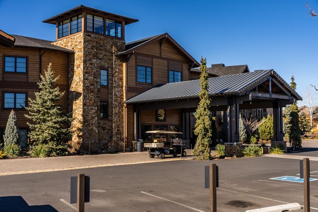 65660 Pronghorn Estates Drive Lot 29, Bend, OR 97701