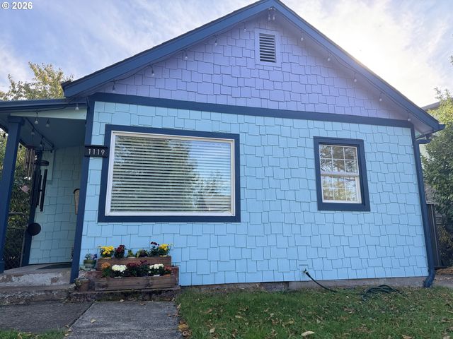 1119 A St, Springfield, OR 97477