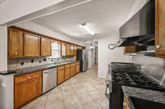 1158 Dominion Drive, Katy, TX 77450