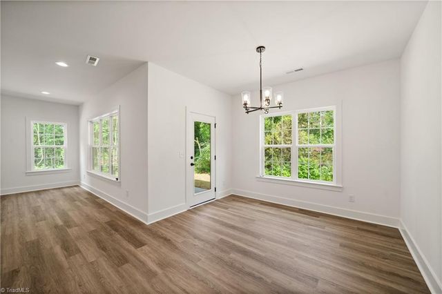 1649 Ralee Drive, Winston-salem, NC 27127