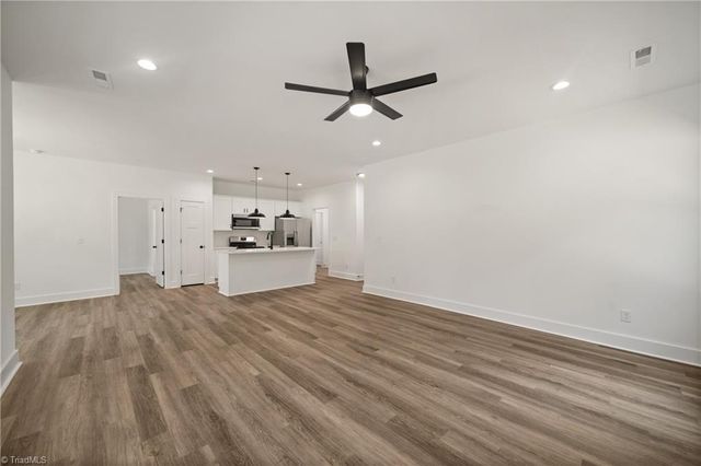 1649 Ralee Drive, Winston-salem, NC 27127