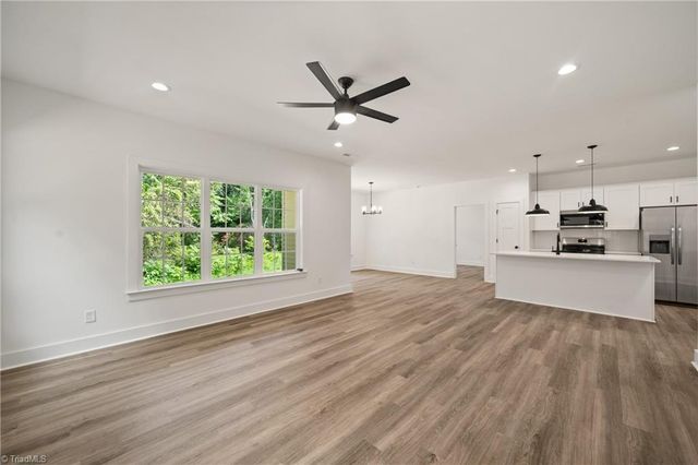 1649 Ralee Drive, Winston-salem, NC 27127