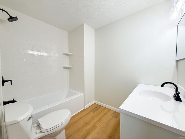 23088 Janiper Drive, Elkhart, IN 46517