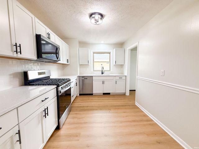 23088 Janiper Drive, Elkhart, IN 46517