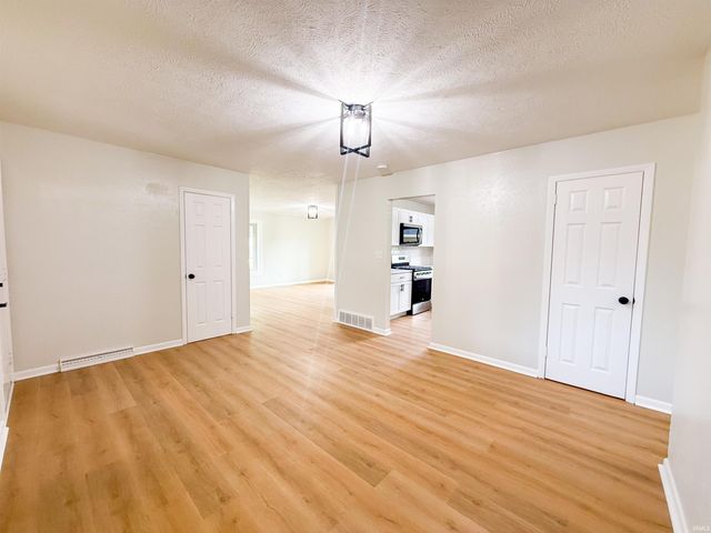23088 Janiper Drive, Elkhart, IN 46517