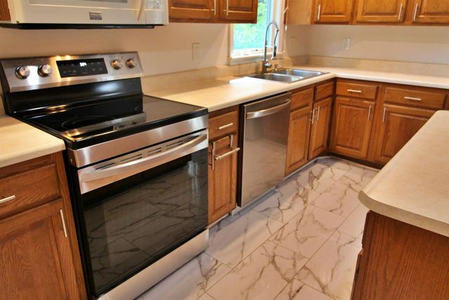 703 Dorset Street, South Burlington, VT 05403