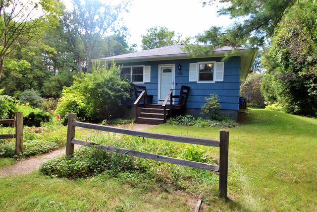 703 Dorset Street, South Burlington, VT 05403