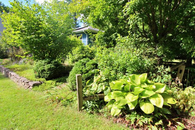 703 Dorset Street, South Burlington, VT 05403