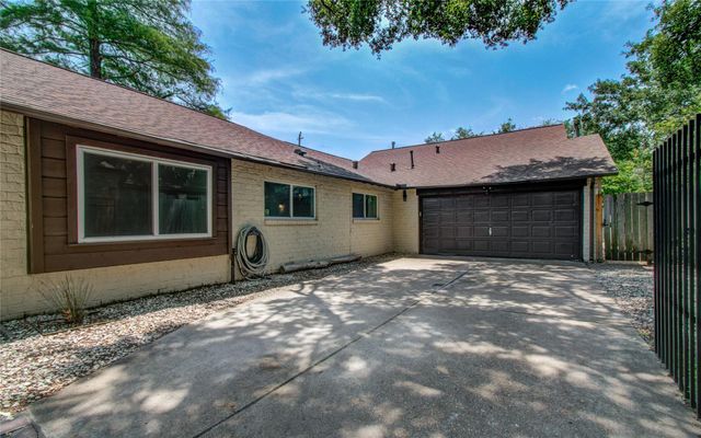 14603 Carolcrest Drive, Houston, TX 77079