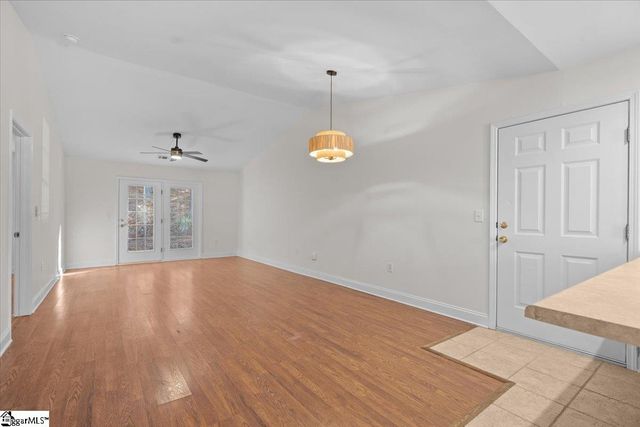 320 Oak Knoll Court, Seneca, SC 29678